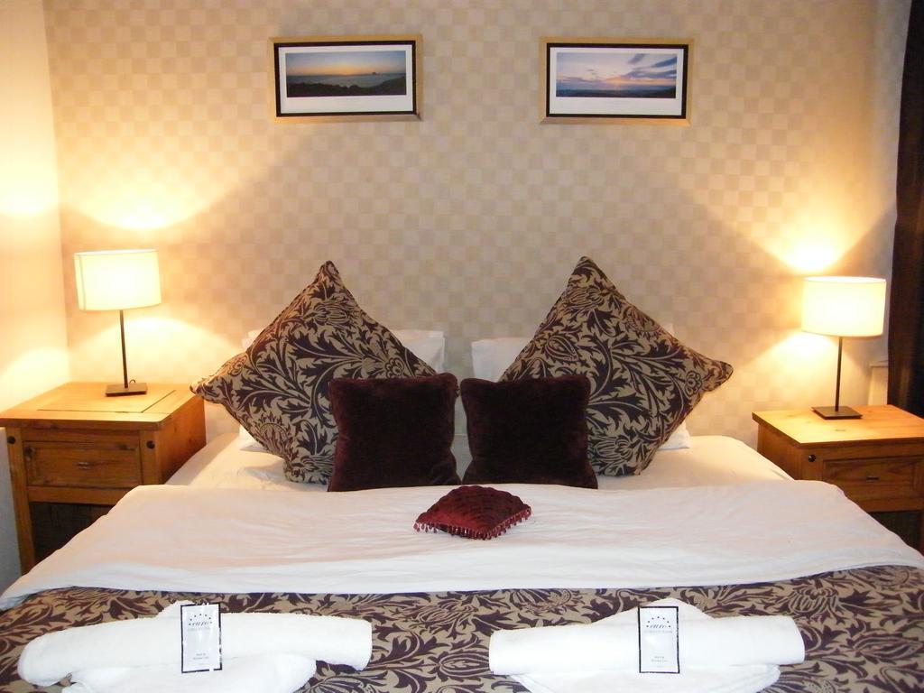 Royal Mile Group Apartments إدنبرة الغرفة الصورة
