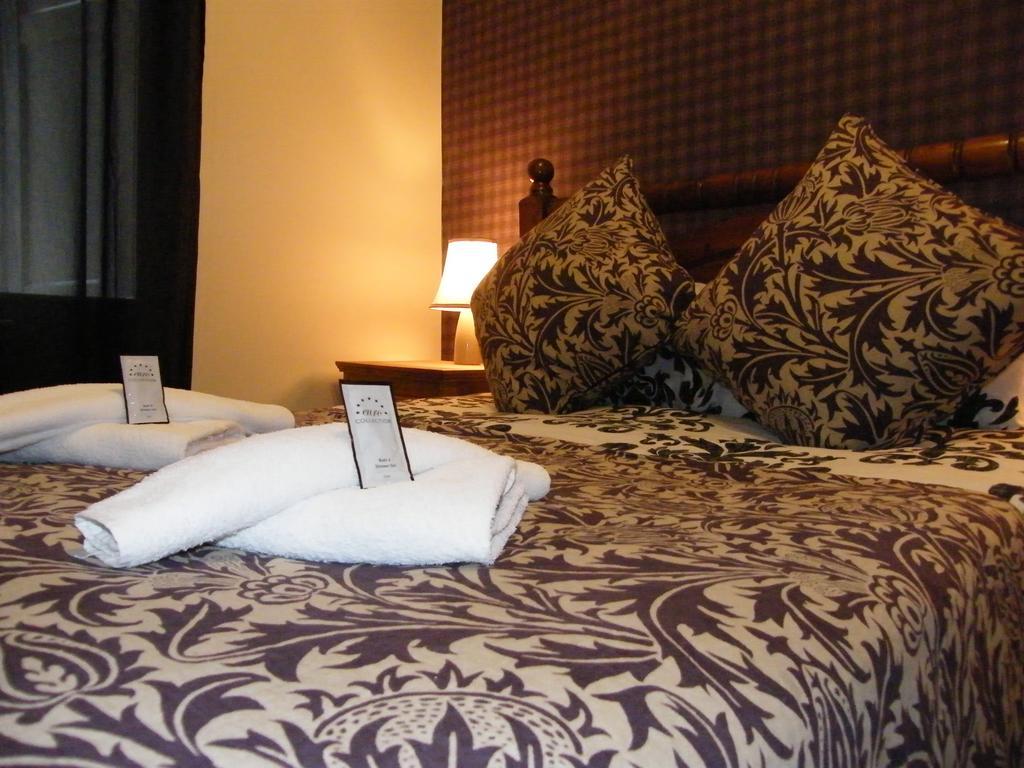 Royal Mile Group Apartments إدنبرة الغرفة الصورة